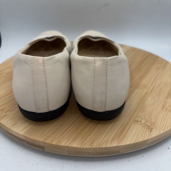 Trotters Stella Ballet Flats Women’s Ivory Slip-On Comfort Shoes 8W Square toe - Picture 3 of 11